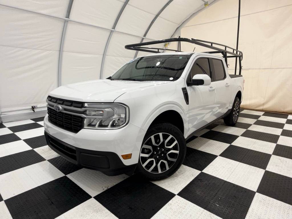 2023 Ford Maverick LARIAT — Pickup Truck — 30,425 mi — Seattle, WA