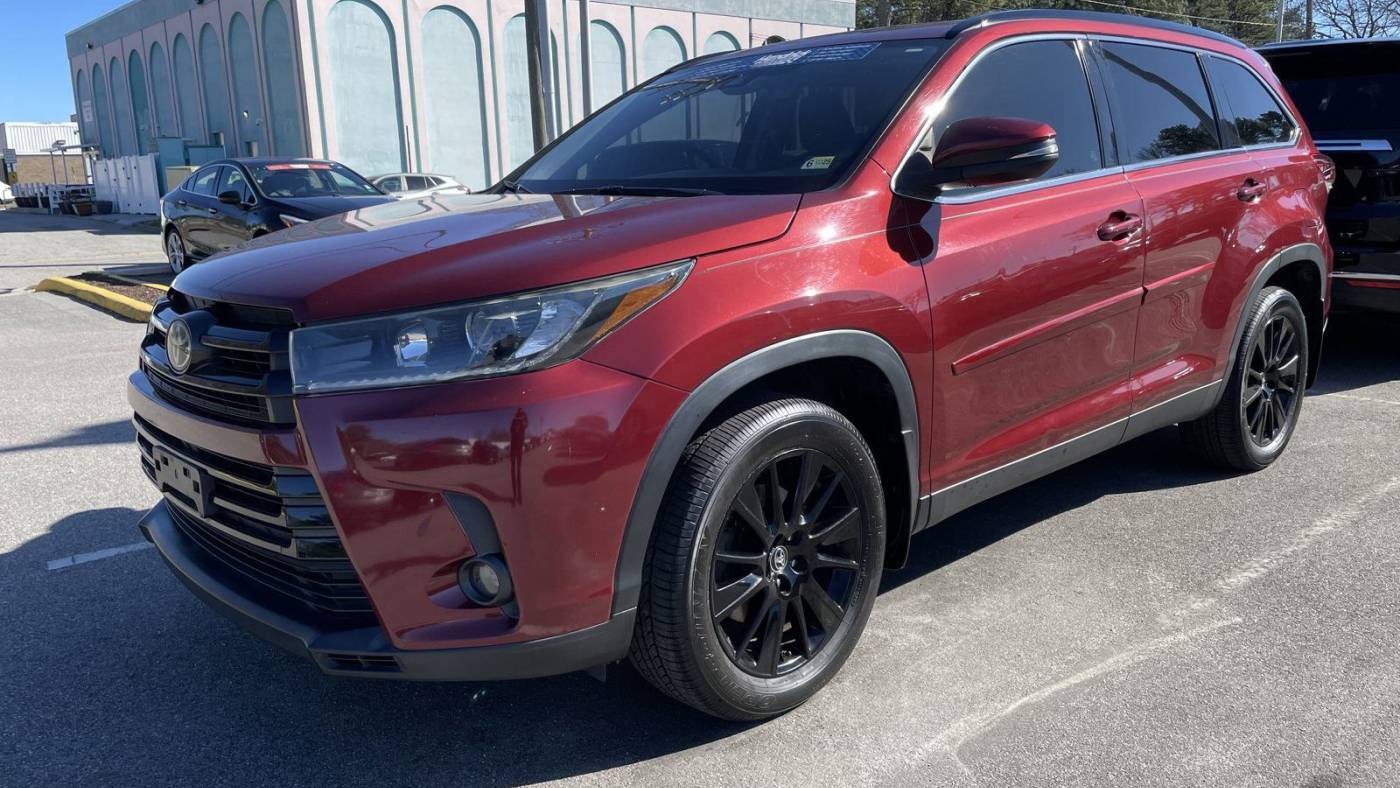 2019 Toyota Highlander SE V6 — SUV — 126,944 mi — Norfolk, VA