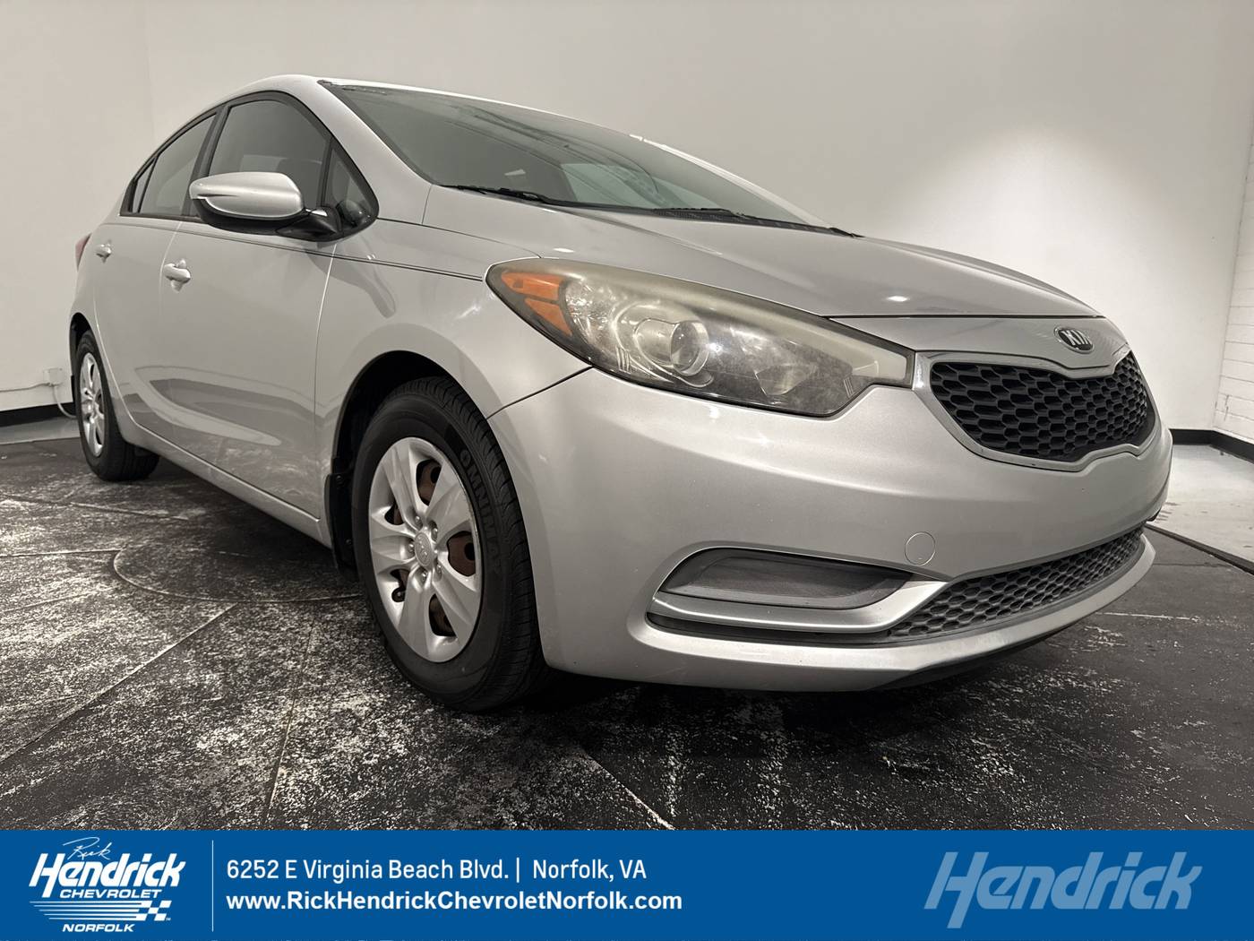 2015 Kia Forte LX — Sedan — 116,383 mi — Norfolk, VA
