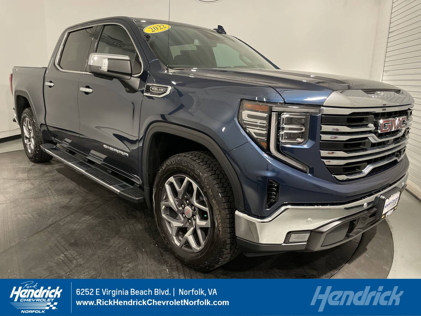 2022 GMC Sierra 1500 SLT — Pickup Truck — 4,000 mi — Norfolk, VA