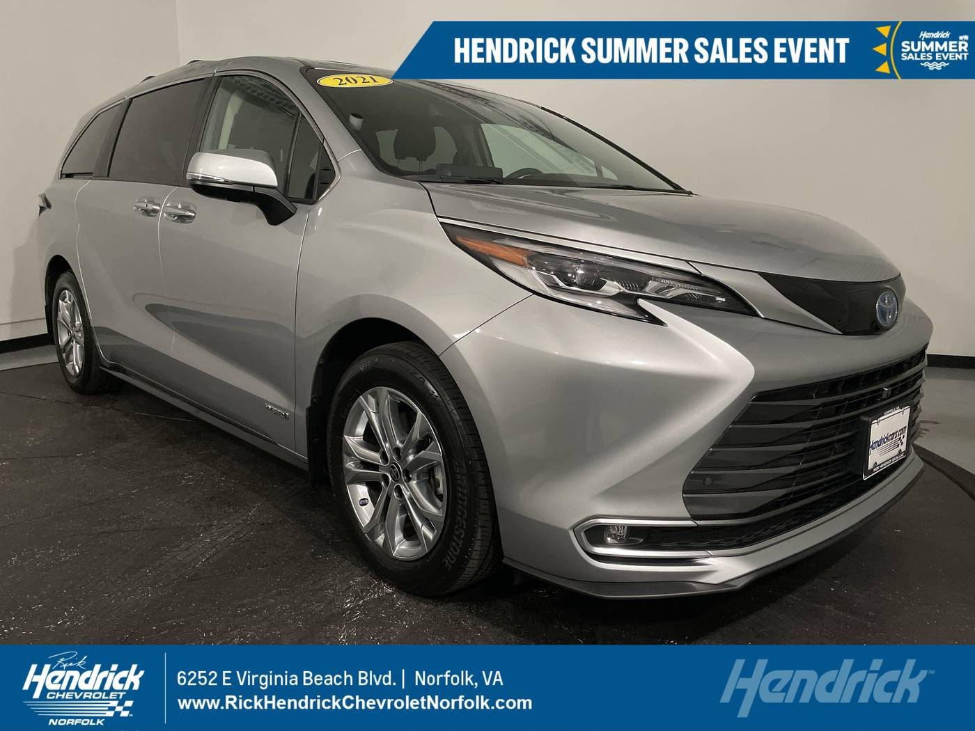 2021 Toyota Sienna Platinum — Minivan — 28,061 mi — Norfolk, VA