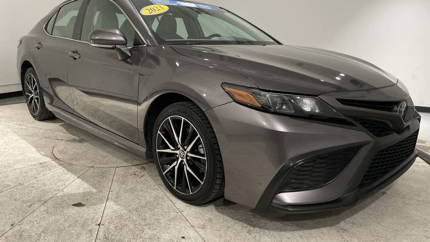 2023 Toyota Camry SE — Sedan — 67,115 mi — Norfolk, VA