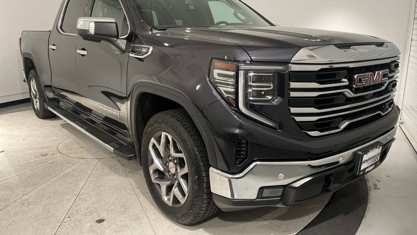 2023 GMC Sierra 1500 SLT — Pickup Truck — 19,630 mi — Norfolk, VA