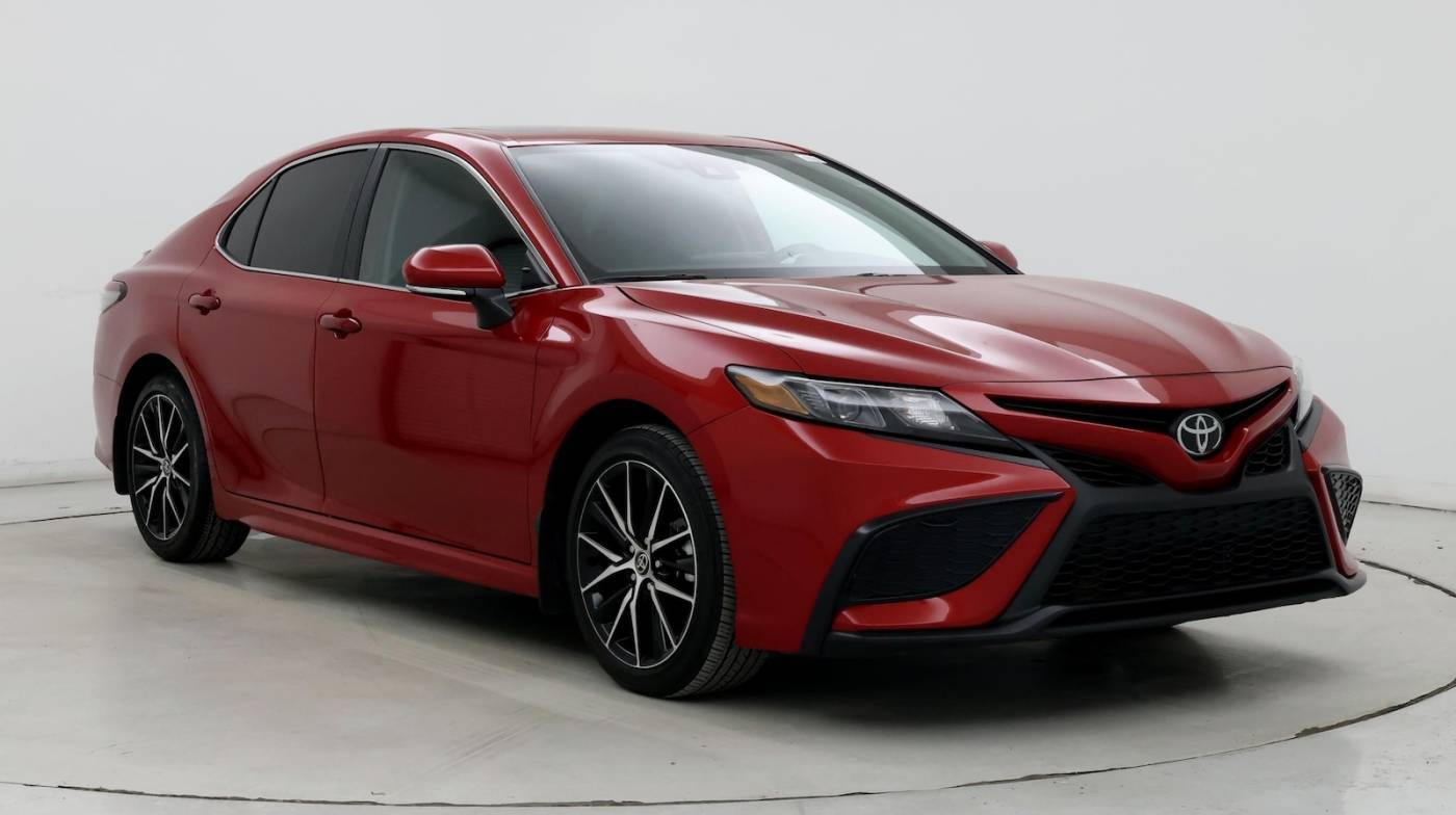 2024 Toyota Camry SE — Sedan — 23,660 mi — Lexington, KY