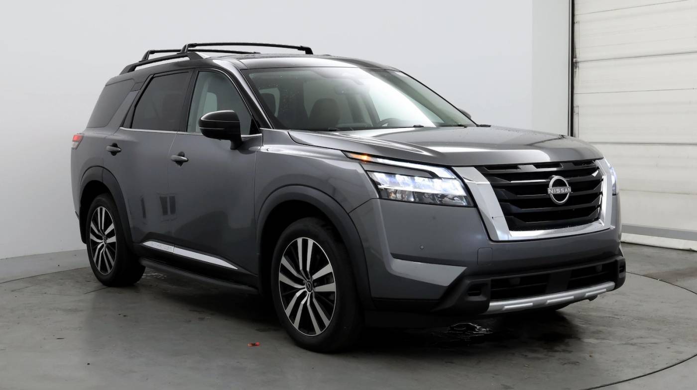 2023 Nissan Pathfinder Platinum — SUV — 12,978 mi — Lexington, KY