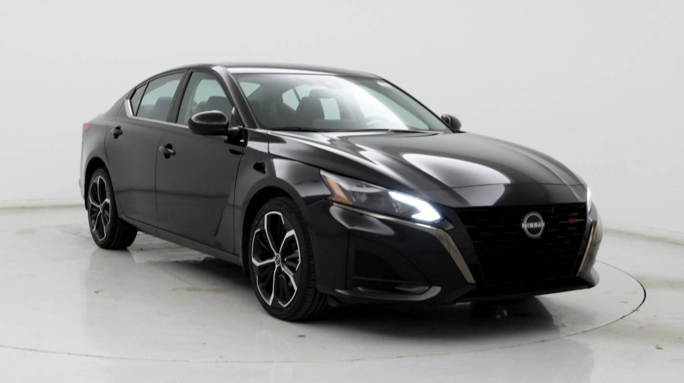 2023 Nissan Altima SR — Sedan — 43,785 mi — Lexington, KY