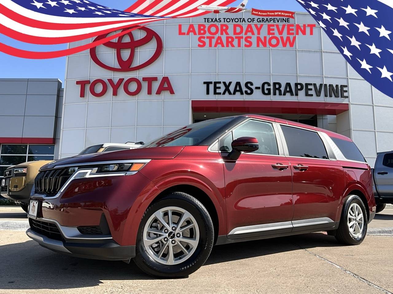 2024 Kia Carnival LXS — Minivan — 26,866 mi — Grapevine, TX