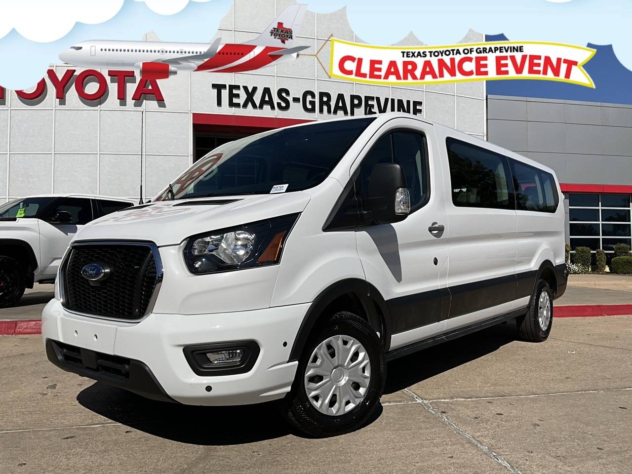 2024 Ford Transit Passenger Wagon T-350 XLT — Passenger Van — 6,571 mi — Grapevine, TX