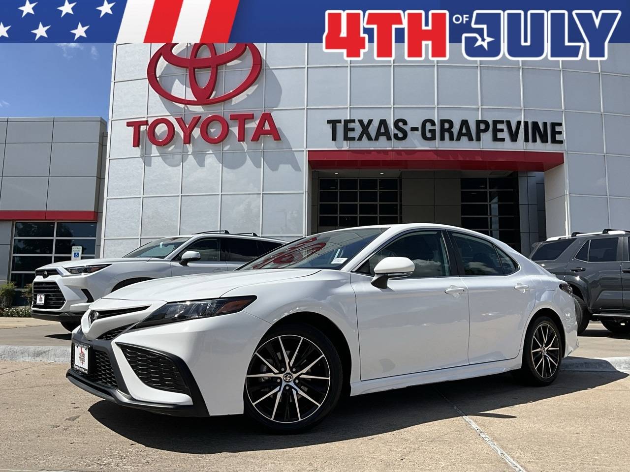 2024 Toyota Camry SE — Sedan — 33,156 mi — Grapevine, TX
