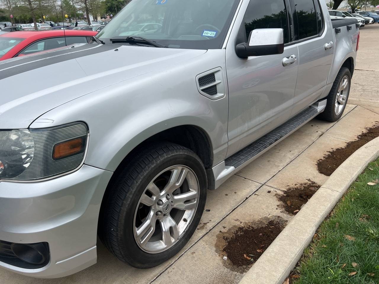 2010 Ford Explorer Sport Trac Limited — Pickup Truck — 122,659 mi — Grapevine, TX