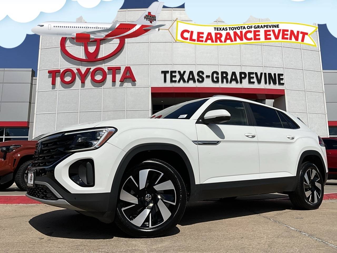2025 Volkswagen Atlas Cross Sport SE with Technology — SUV — 22,476 mi — Grapevine, TX