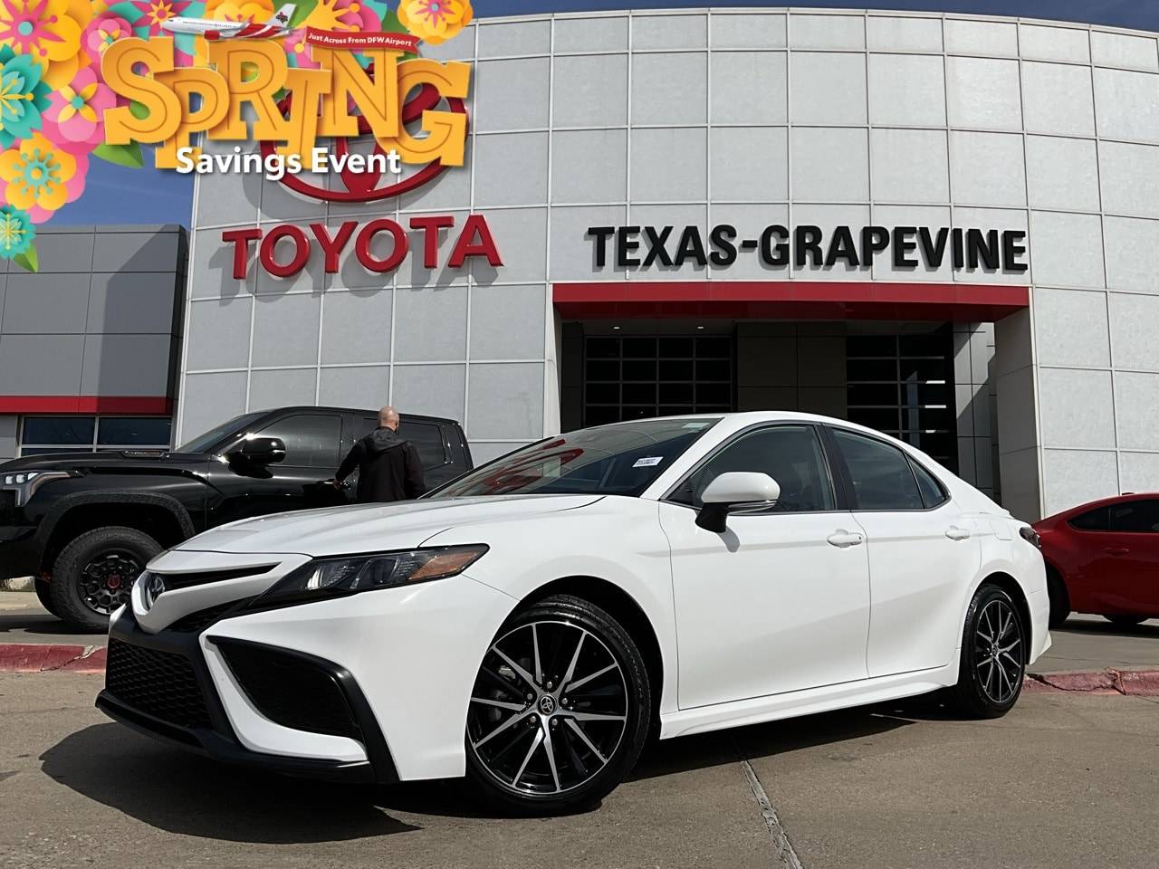 2024 Toyota Camry SE — Sedan — 19,017 mi — Grapevine, TX