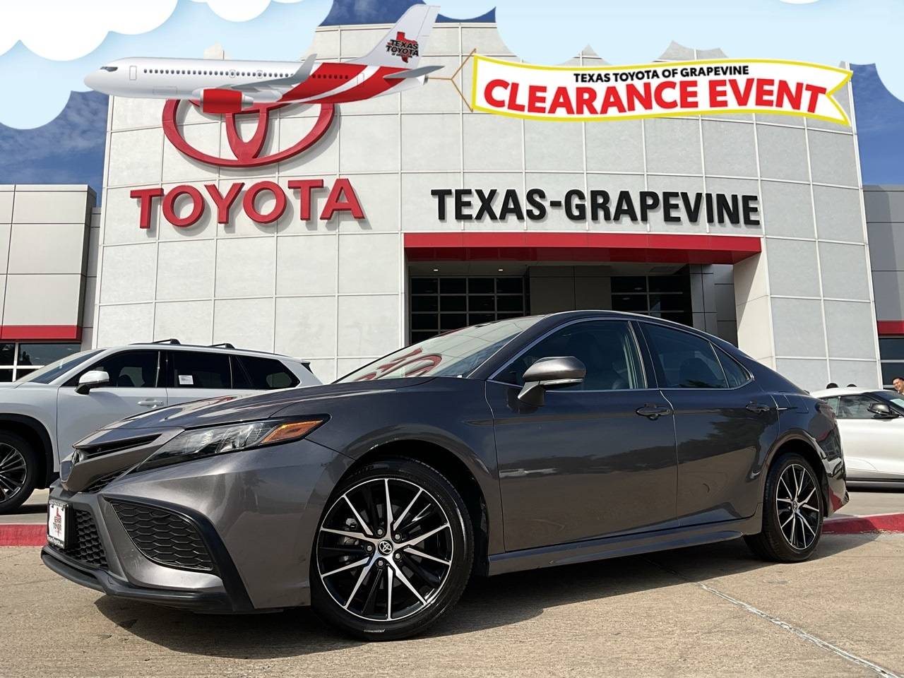 2024 Toyota Camry SE — Sedan — 33,980 mi — Grapevine, TX