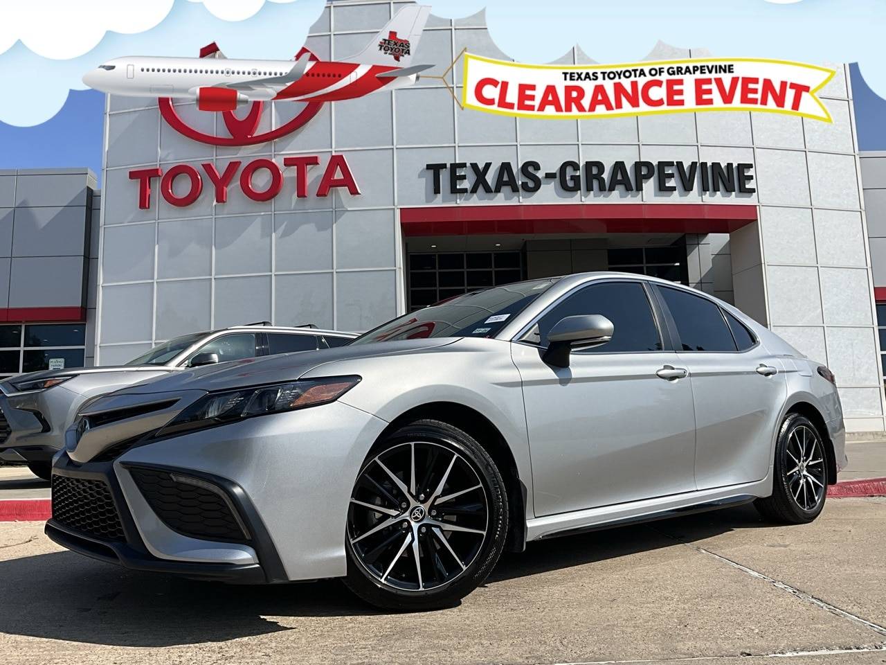 2024 Toyota Camry SE — Sedan — 17,439 mi — Grapevine, TX
