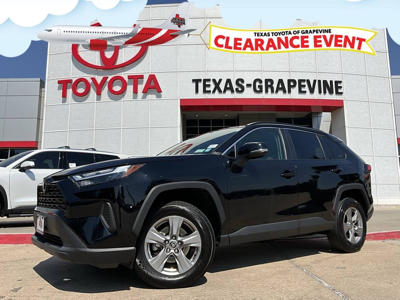 2024 Toyota RAV4 XLE — SUV — 29,543 mi — Grapevine, TX