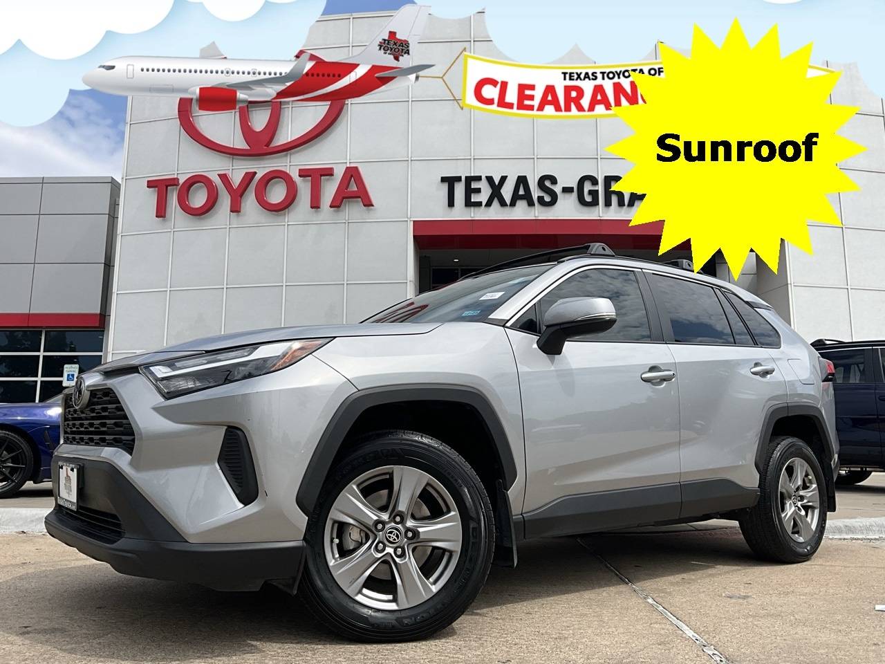 2024 Toyota RAV4 XLE — SUV — 35,836 mi — Grapevine, TX