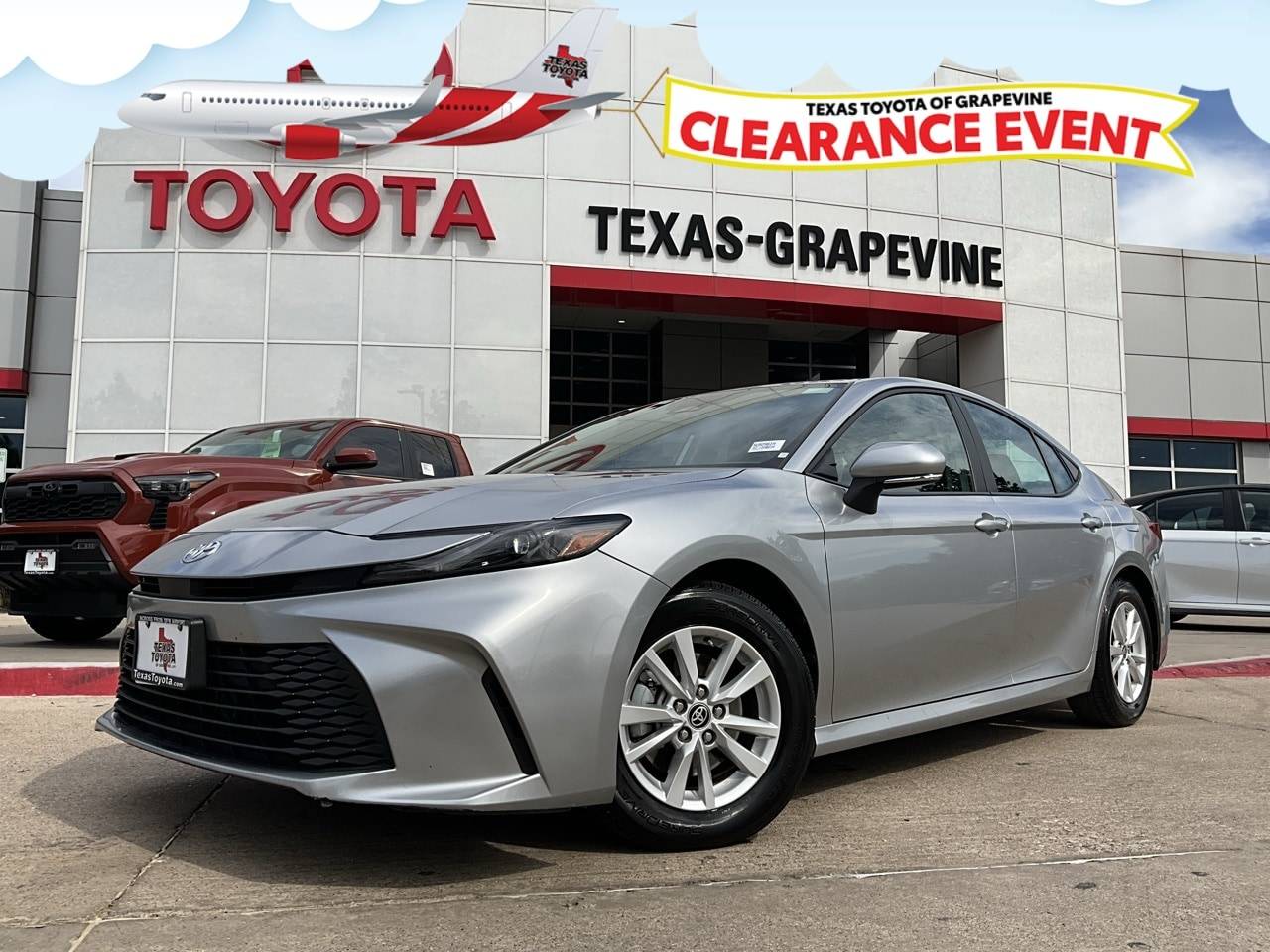 2025 Toyota Camry Hybrid LE — Sedan — 25,633 mi — Grapevine, TX