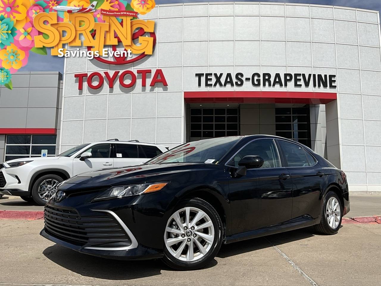 2024 Toyota Camry LE — Sedan — 33,117 mi — Grapevine, TX