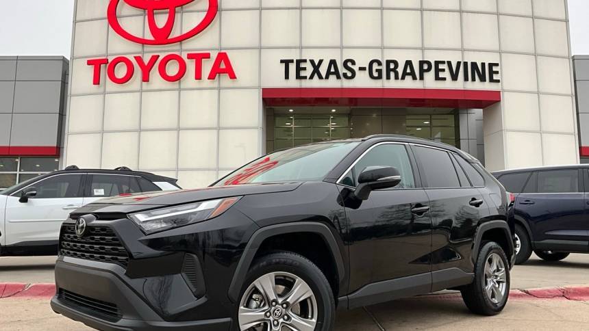 2024 Toyota RAV4 XLE — SUV — 21,146 mi — Grapevine, TX