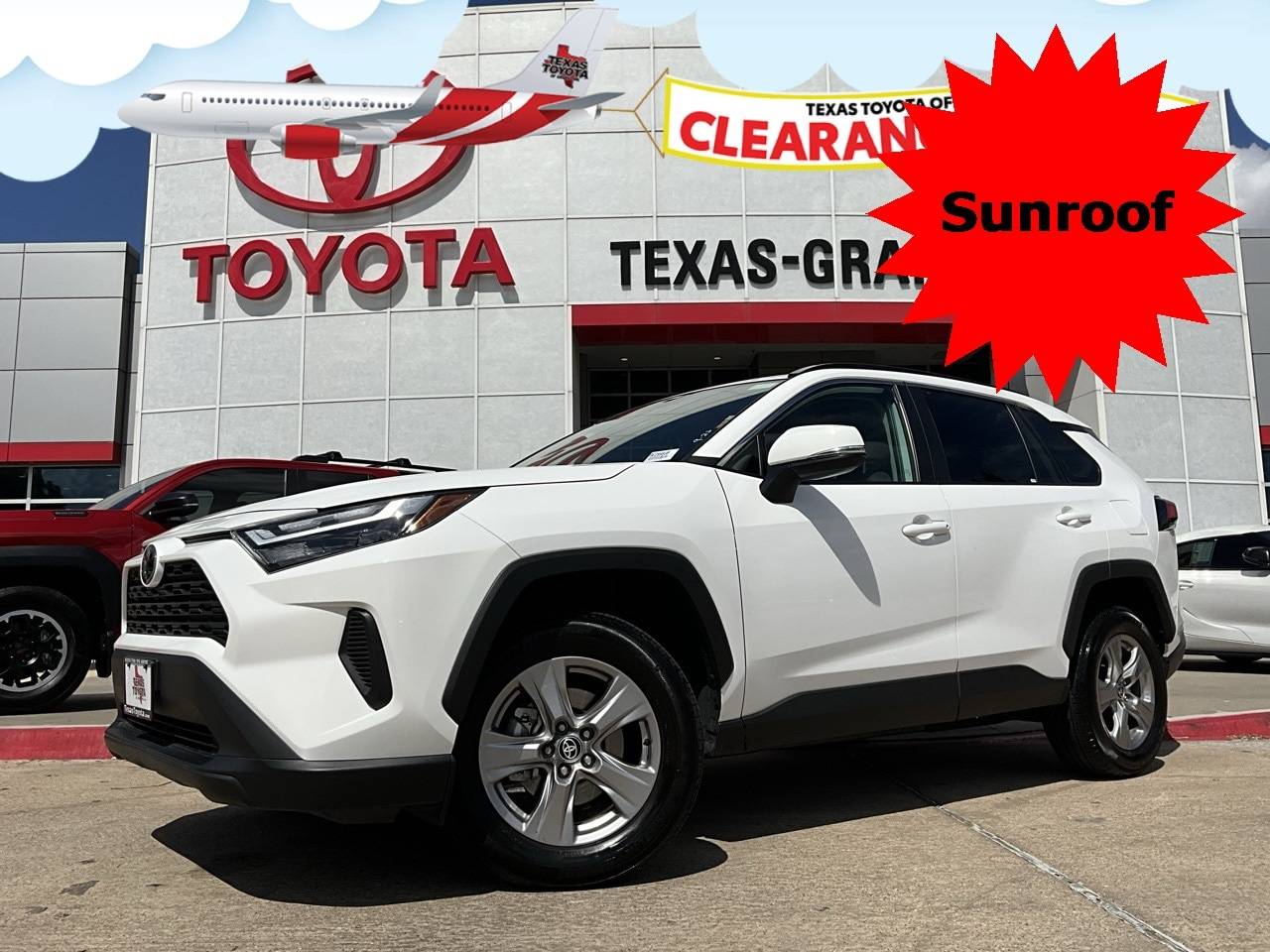 2024 Toyota RAV4 XLE — SUV — 17,346 mi — Grapevine, TX