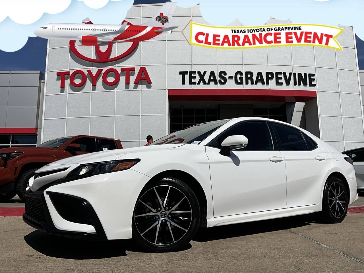2024 Toyota Camry SE — Sedan — 50,173 mi — Grapevine, TX