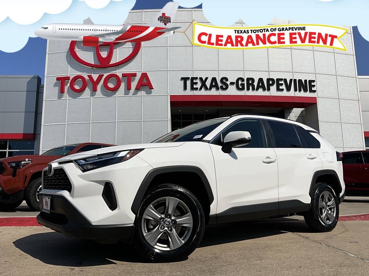 2024 Toyota RAV4 XLE — SUV — 26,759 mi — Grapevine, TX