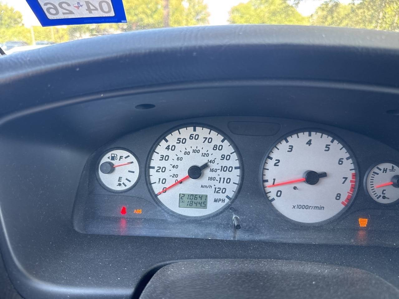 2002 Nissan Pathfinder SE — SUV — 210,641 mi — Grapevine, TX