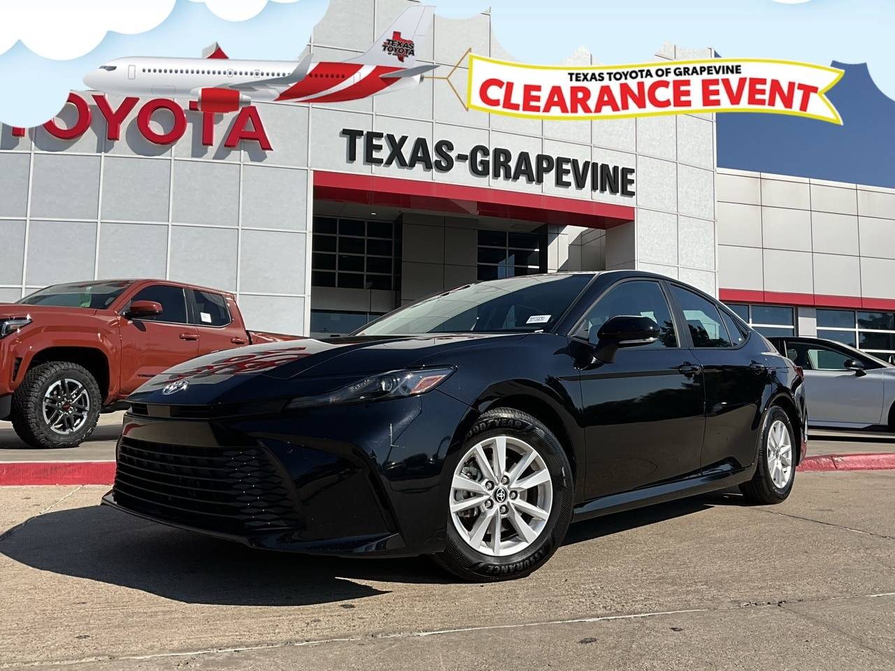 2025 Toyota Camry Hybrid LE — Sedan — 27,927 mi — Grapevine, TX