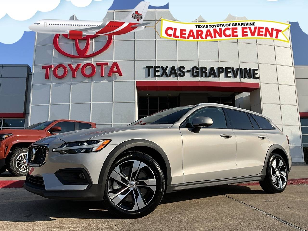 2025 Volvo V60 Cross Country Plus — Wagon — 14,764 mi — Grapevine, TX