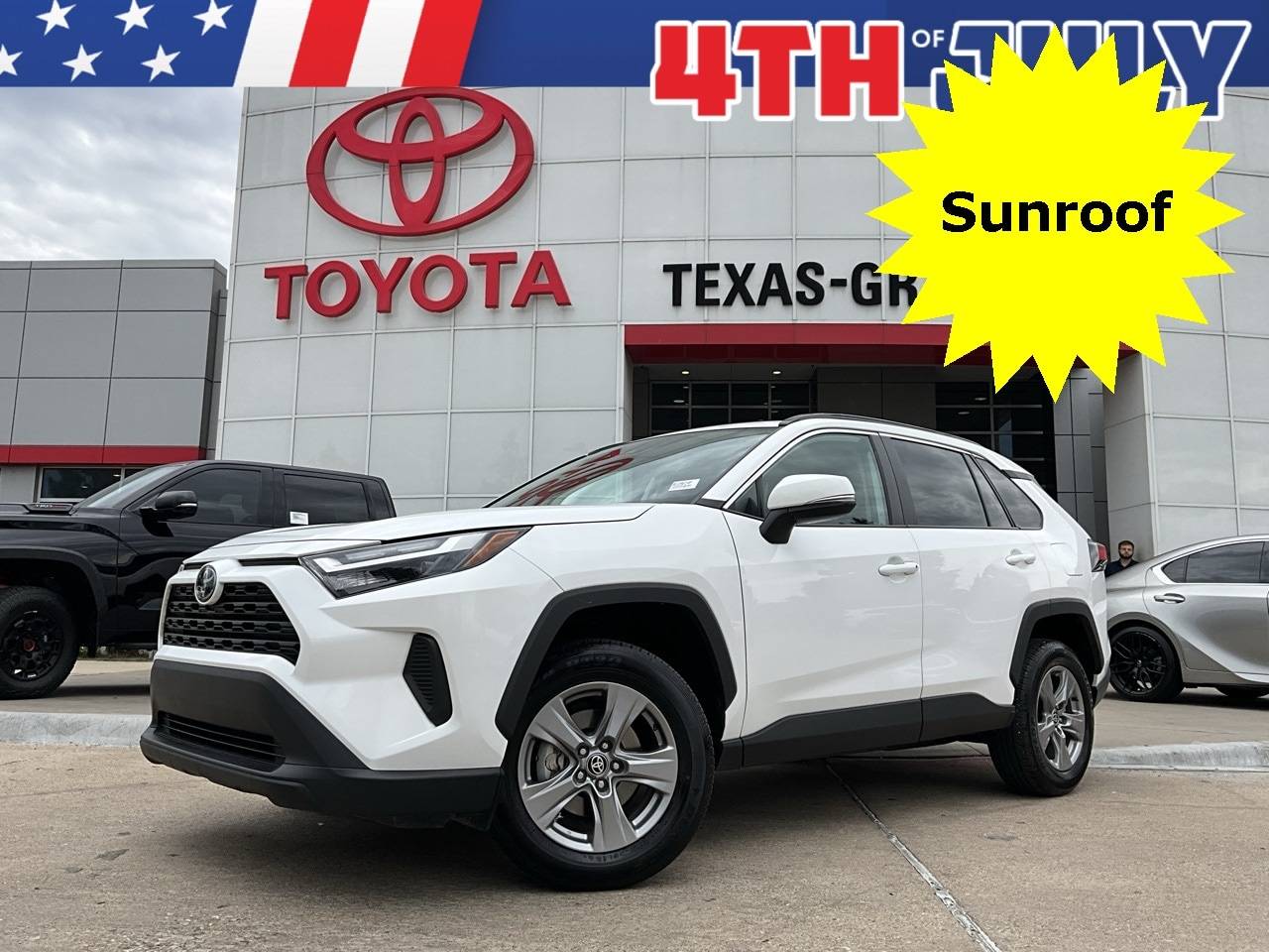 2024 Toyota RAV4 XLE — SUV — 23,352 mi — Grapevine, TX