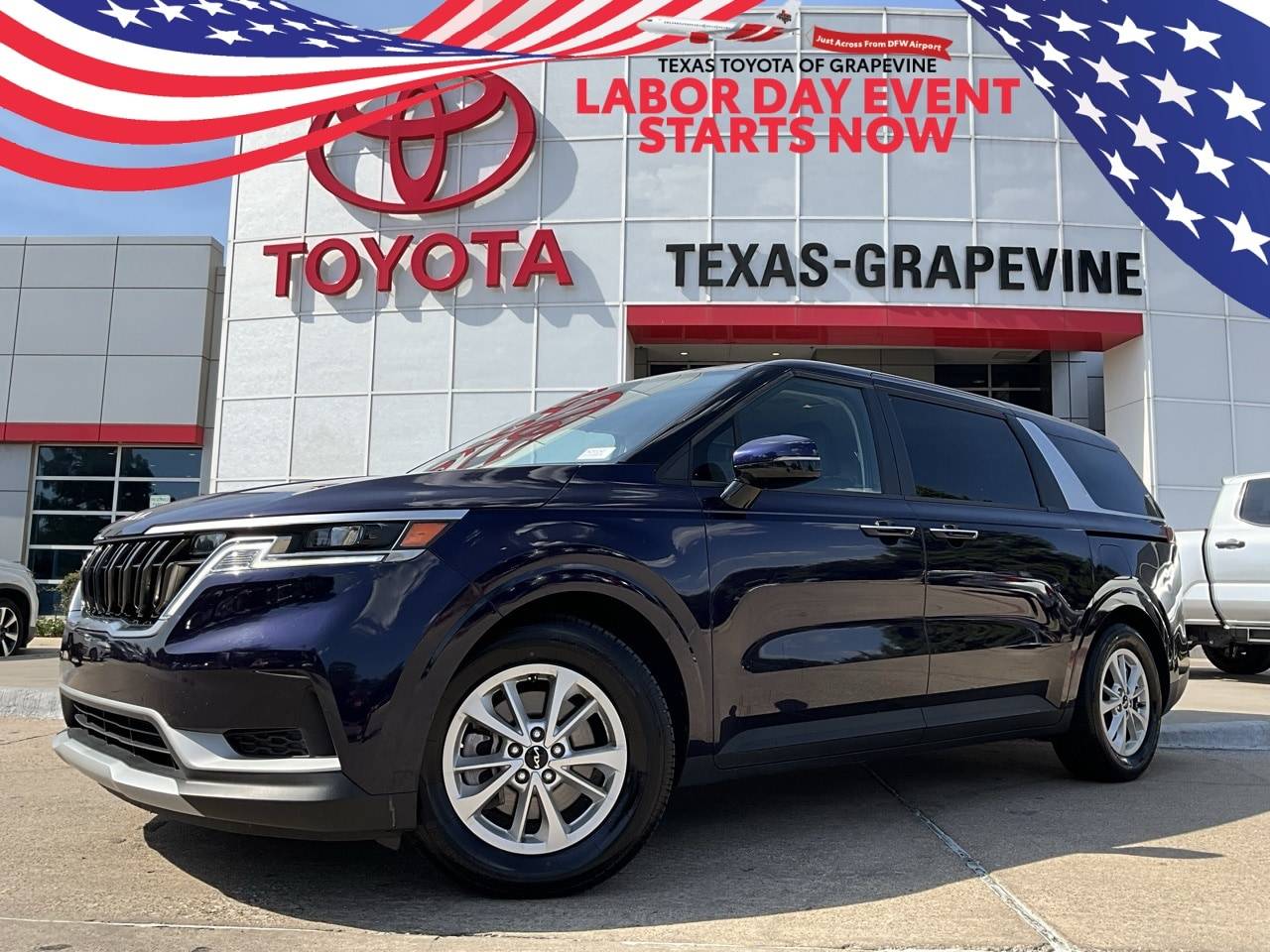 2023 Kia Carnival LXS — Minivan — 46,379 mi — Grapevine, TX