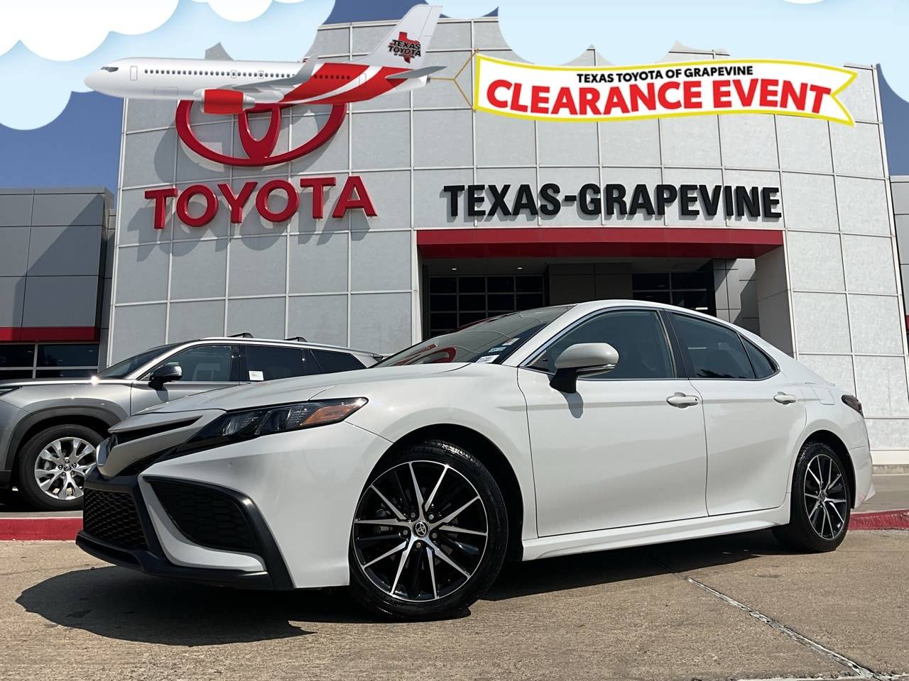 2023 Toyota Camry SE — Sedan — 58,257 mi — Grapevine, TX