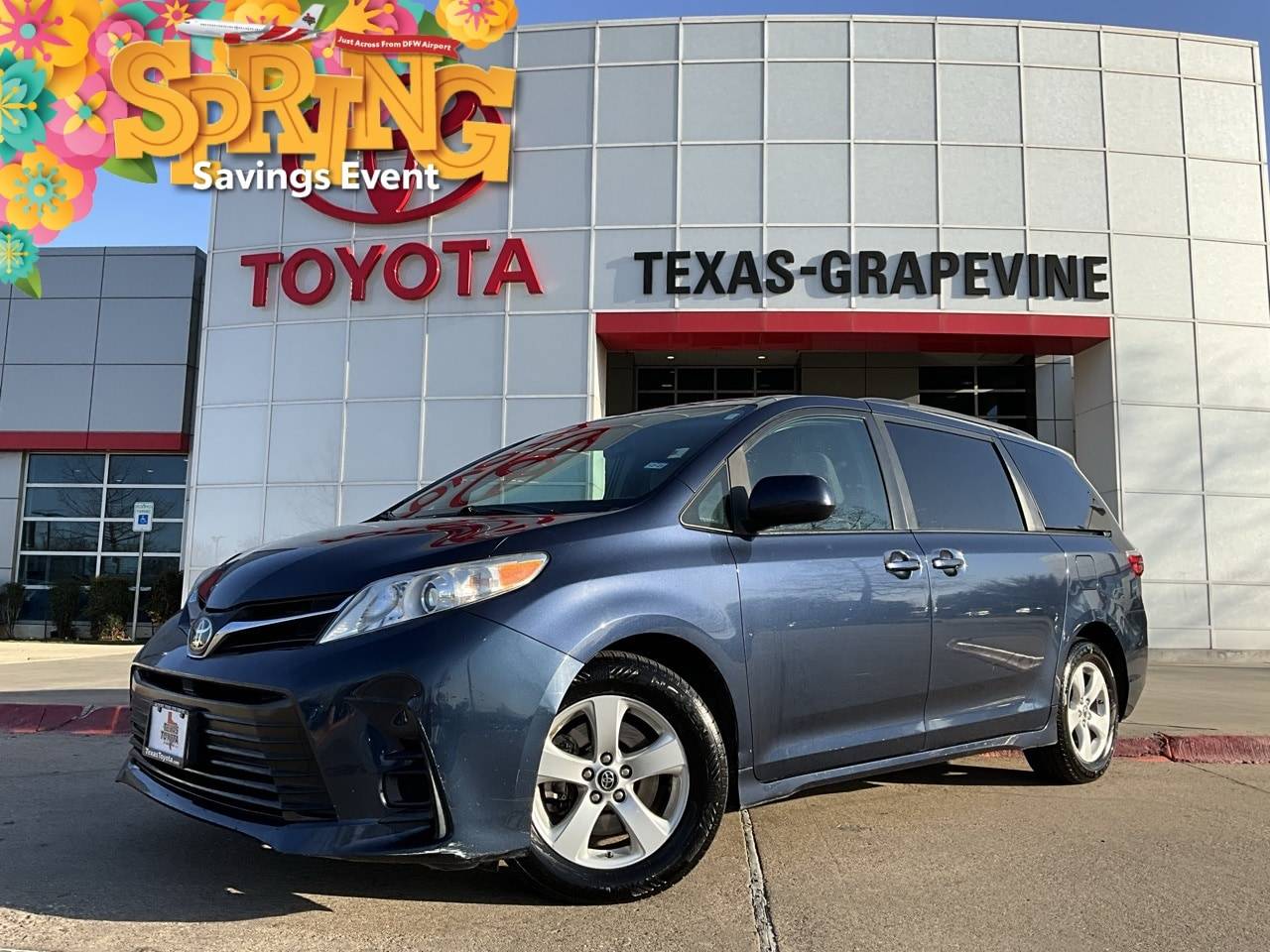 2019 Toyota Sienna LE — Minivan — 67,020 mi — Grapevine, TX