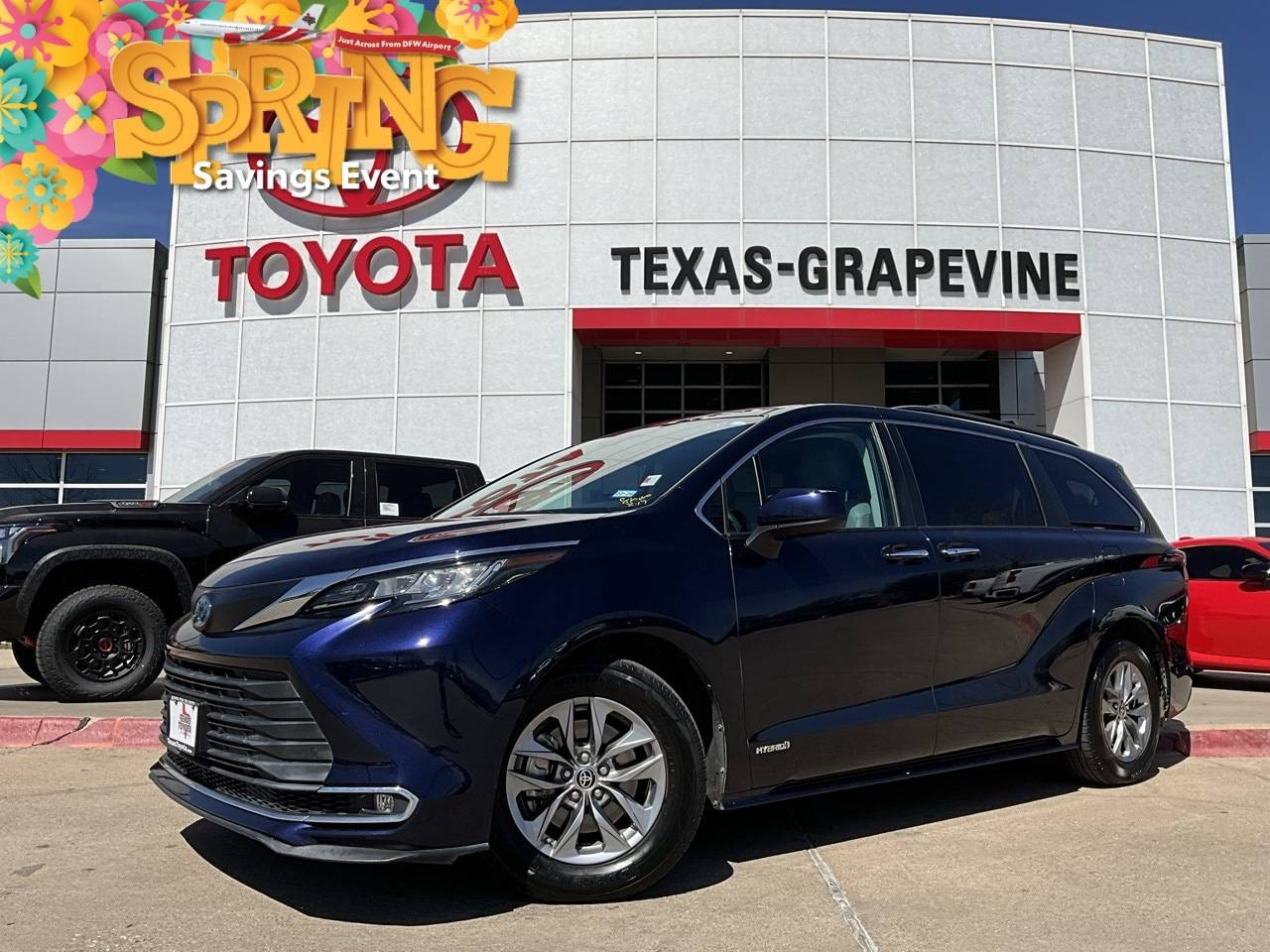 2021 Toyota Sienna XLE — Minivan — 56,322 mi — Grapevine, TX