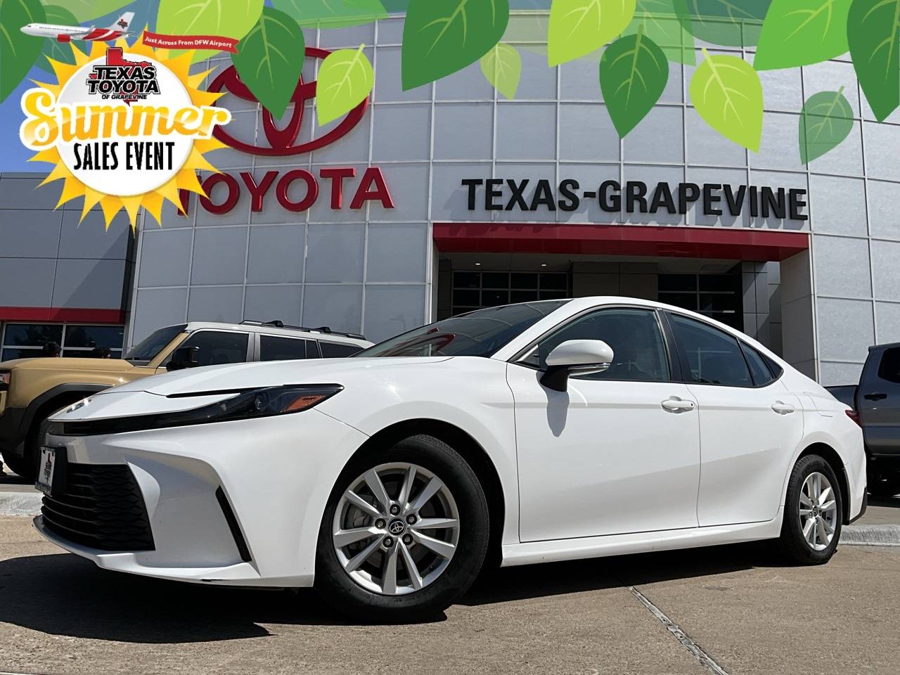 2025 Toyota Camry Hybrid LE — Sedan — 32,830 mi — Grapevine, TX