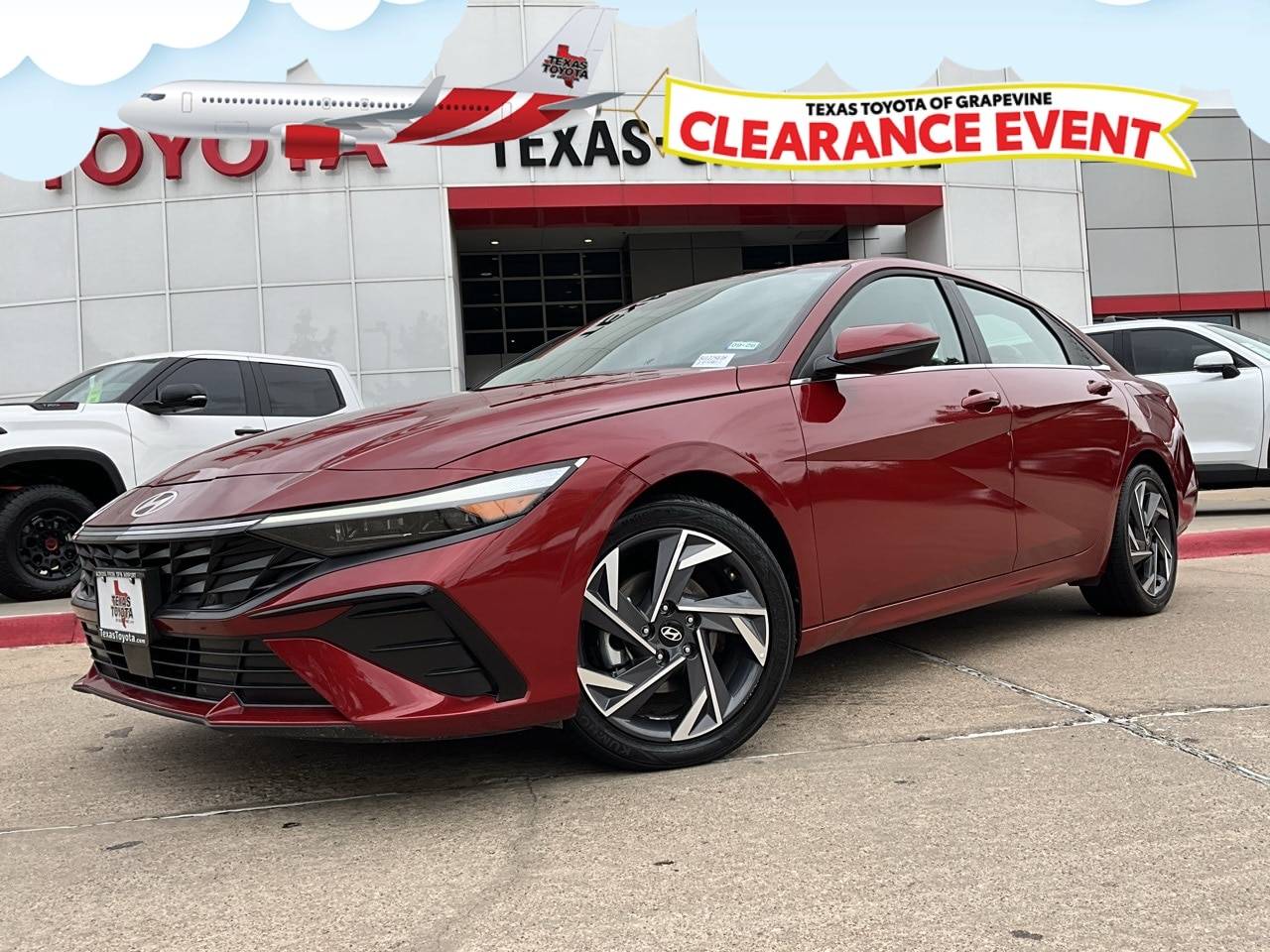 2025 Hyundai Elantra Hybrid Limited — Sedan — 30,648 mi — Grapevine, TX