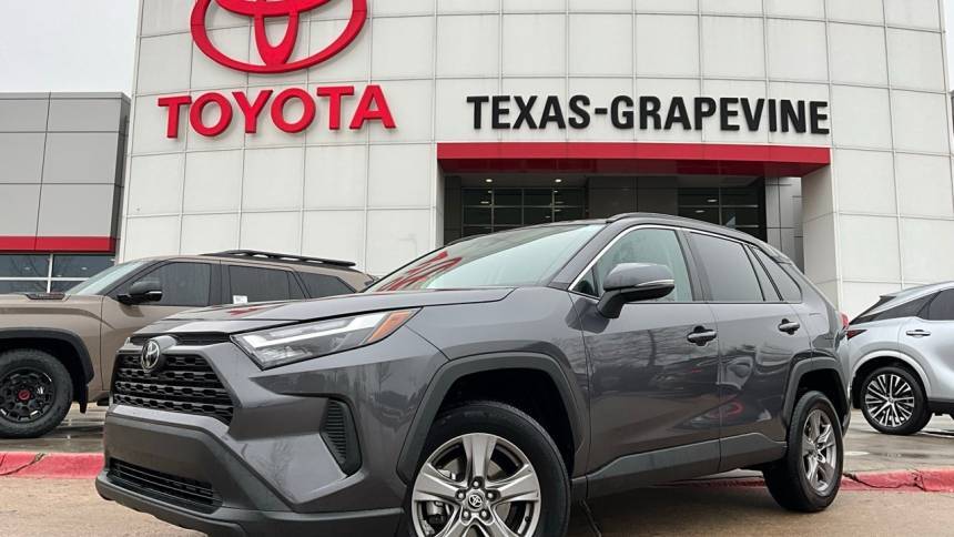 2024 Toyota RAV4 XLE — SUV — 20,410 mi — Grapevine, TX