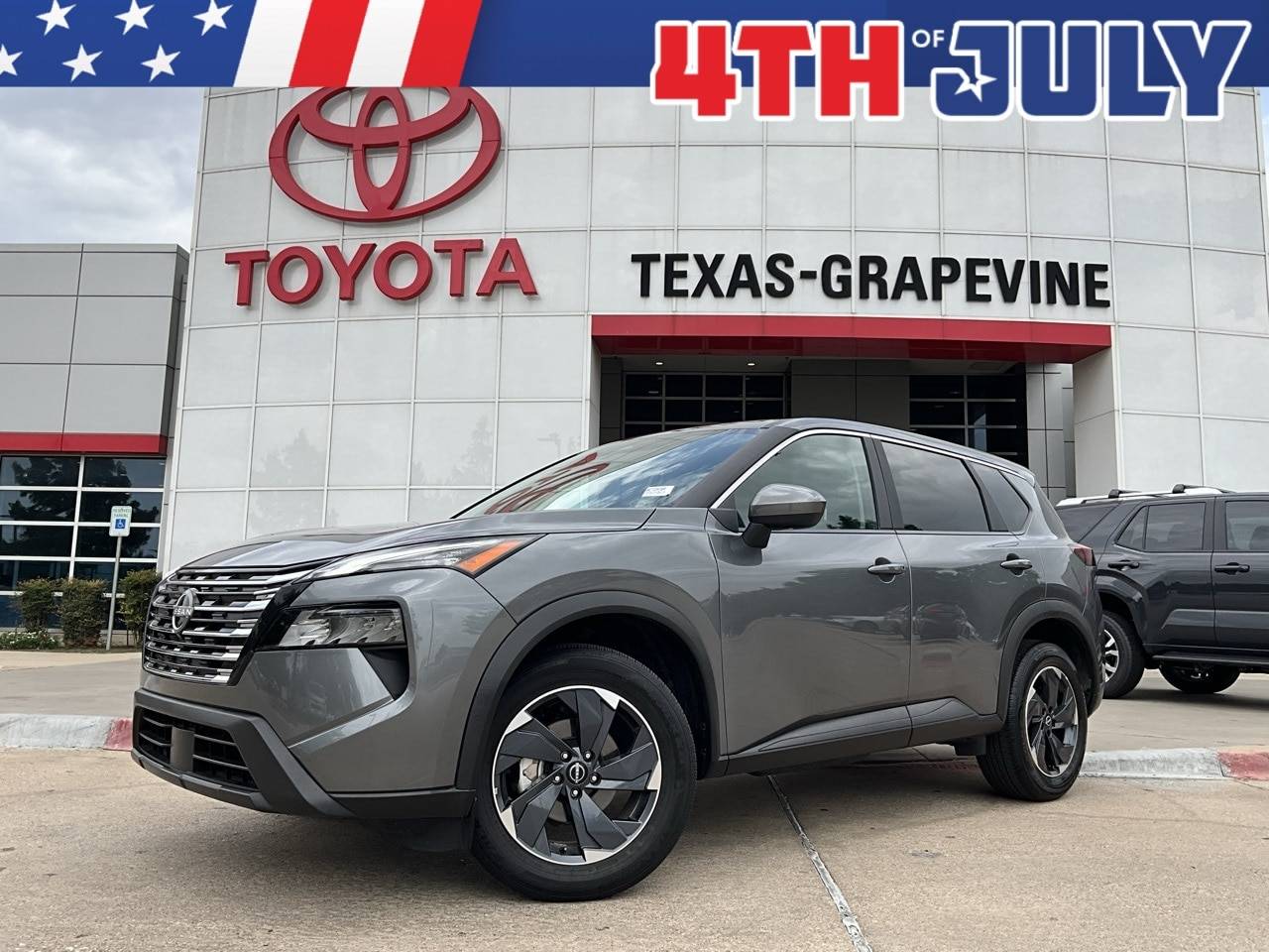 2024 Nissan Rogue SV — SUV — 17,388 mi — Grapevine, TX