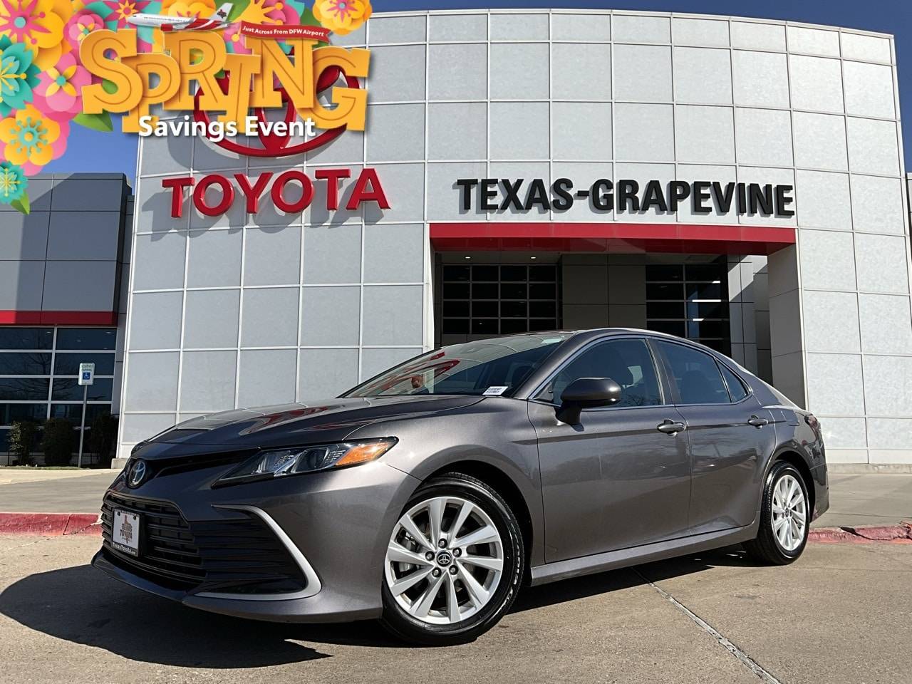 2024 Toyota Camry LE — Sedan — 23,443 mi — Grapevine, TX