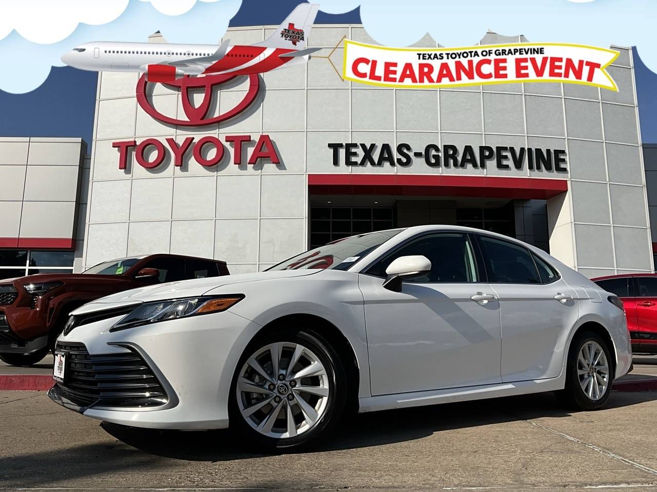2024 Toyota Camry LE — Sedan — 17,170 mi — Grapevine, TX