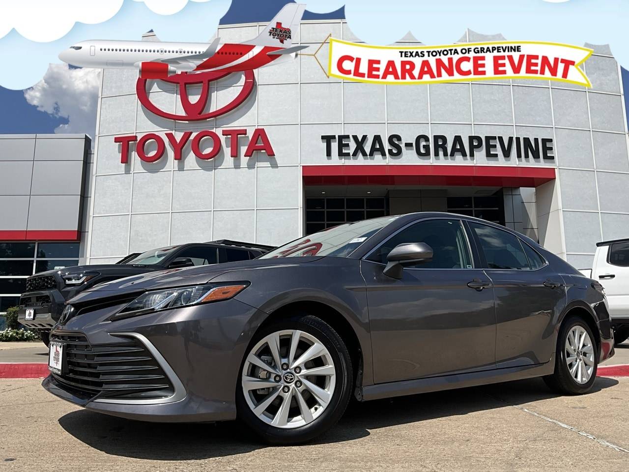 2024 Toyota Camry LE — Sedan — 20,337 mi — Grapevine, TX