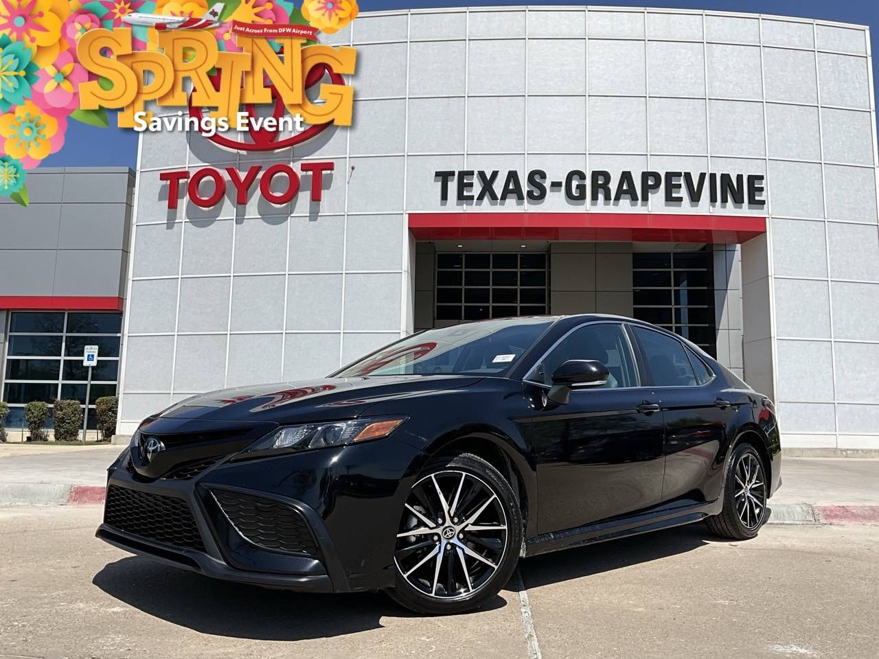 2024 Toyota Camry SE — Sedan — 19,079 mi — Grapevine, TX