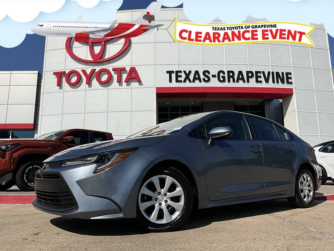 2025 Toyota Corolla LE — Sedan — 7 mi — Grapevine, TX