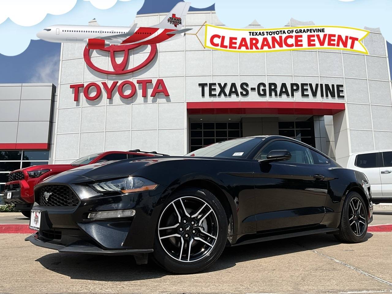 2023 Ford Mustang EcoBoost Premium — Coupe — 25,327 mi — Grapevine, TX