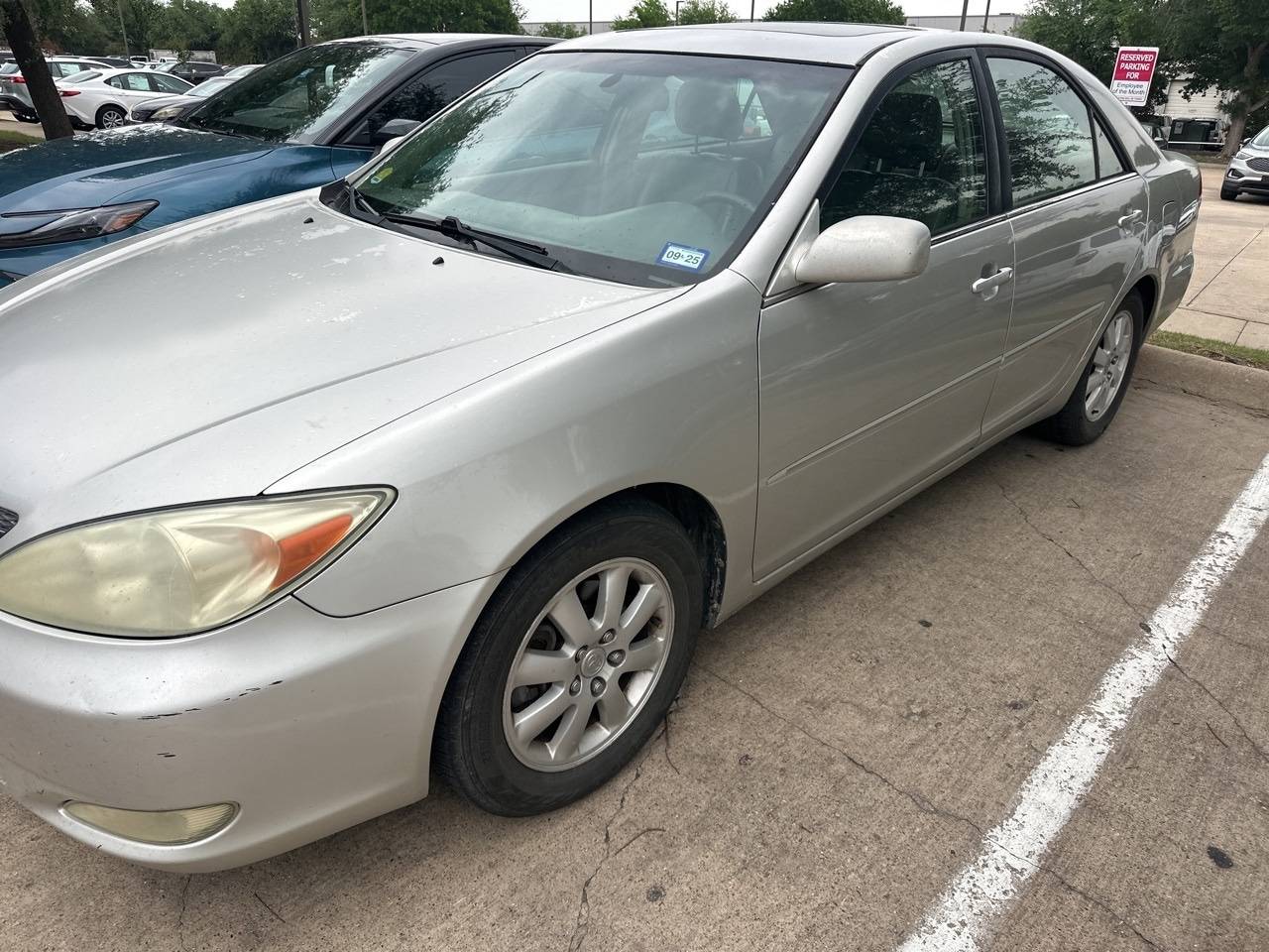 2004 Toyota Camry LE V6 — Sedan — 191,101 mi — Grapevine, TX