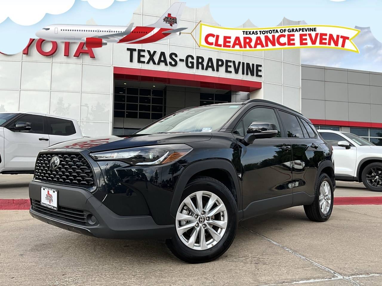 2025 Toyota Corolla Cross LE — SUV — 16,429 mi — Grapevine, TX