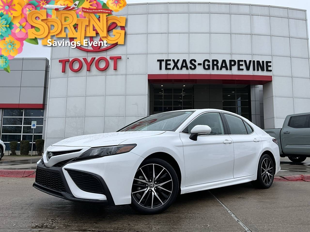 2024 Toyota Camry SE — Sedan — 23,434 mi — Grapevine, TX