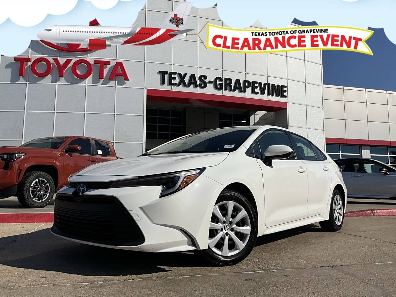 2025 Toyota Corolla Hybrid LE — Sedan — 29,373 mi — Grapevine, TX