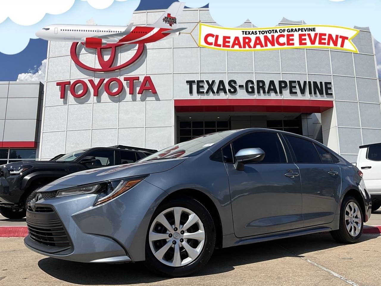 2025 Toyota Corolla LE — Sedan — 1,695 mi — Grapevine, TX