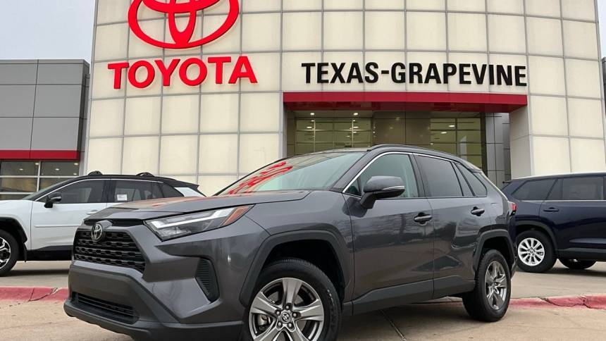 2024 Toyota RAV4 XLE — SUV — 24,590 mi — Grapevine, TX
